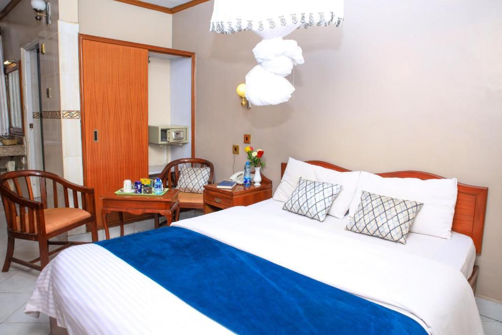 Paris Hotel Nairobi Exteriör bild